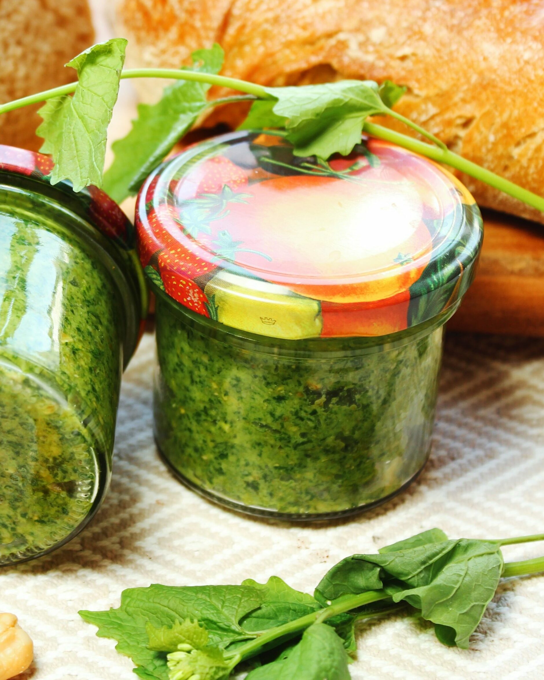 Pesto Knoblauchsrauke mit Walnüssen
