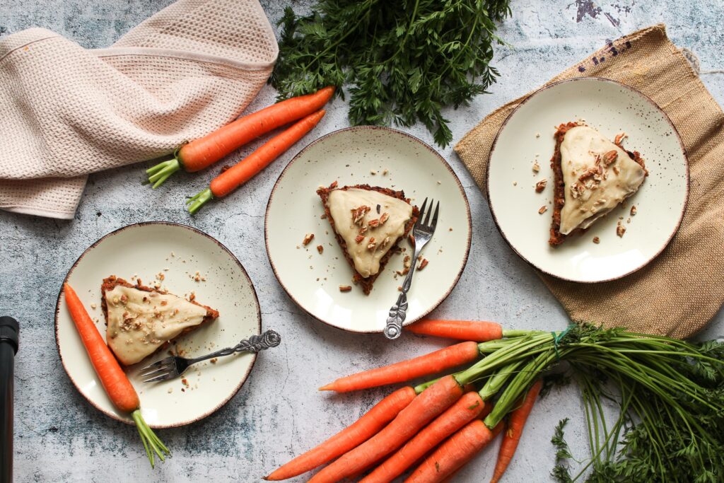 Gesunder Karottenkuchen ohne Zucker und ohne Mehl