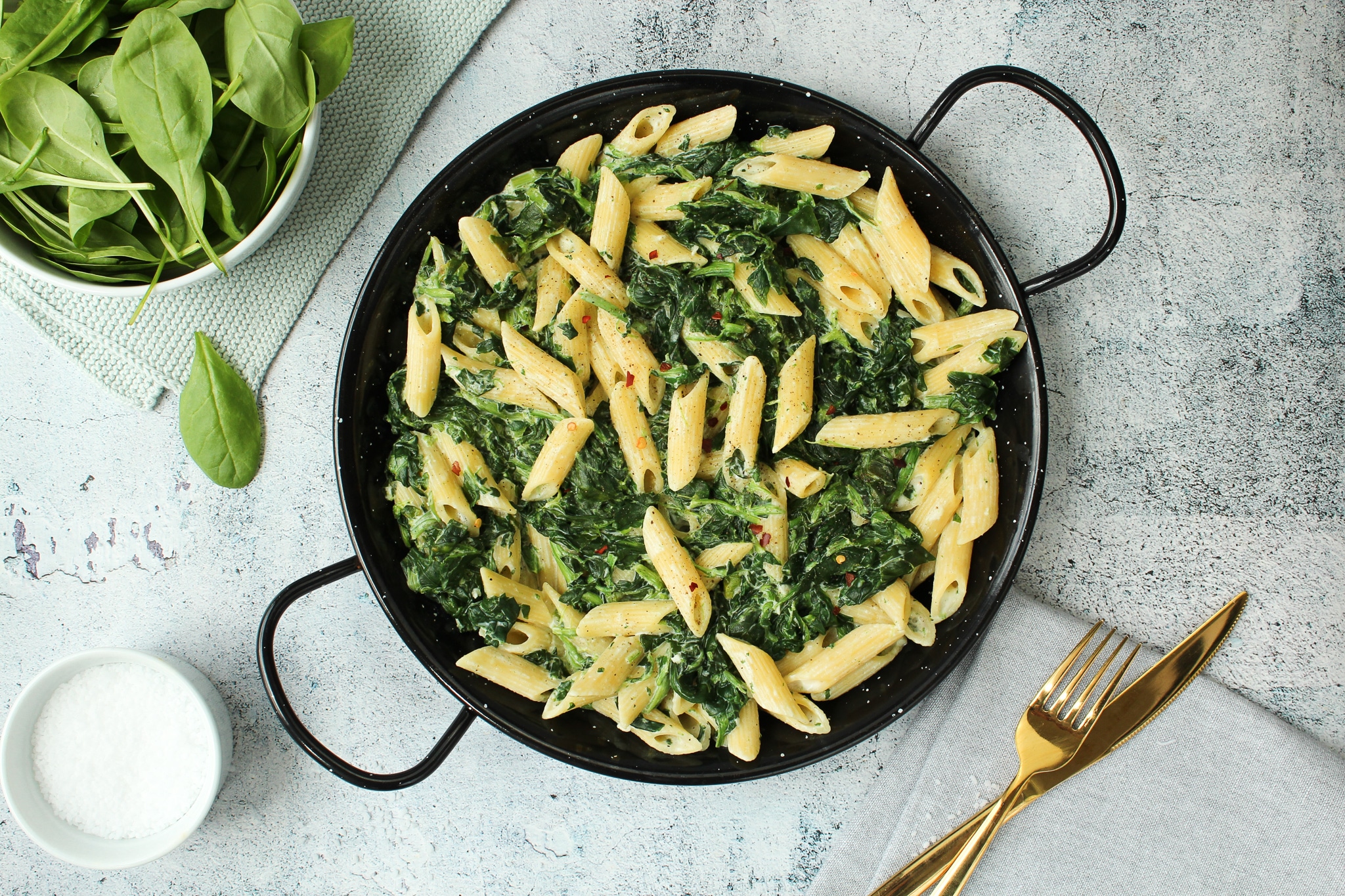 vegetarische Pasta mit Spinat|Frischkäse-Soße Pasta|schnelle Pasta Rezepte|Nudeln mit Frischkäse-Soße