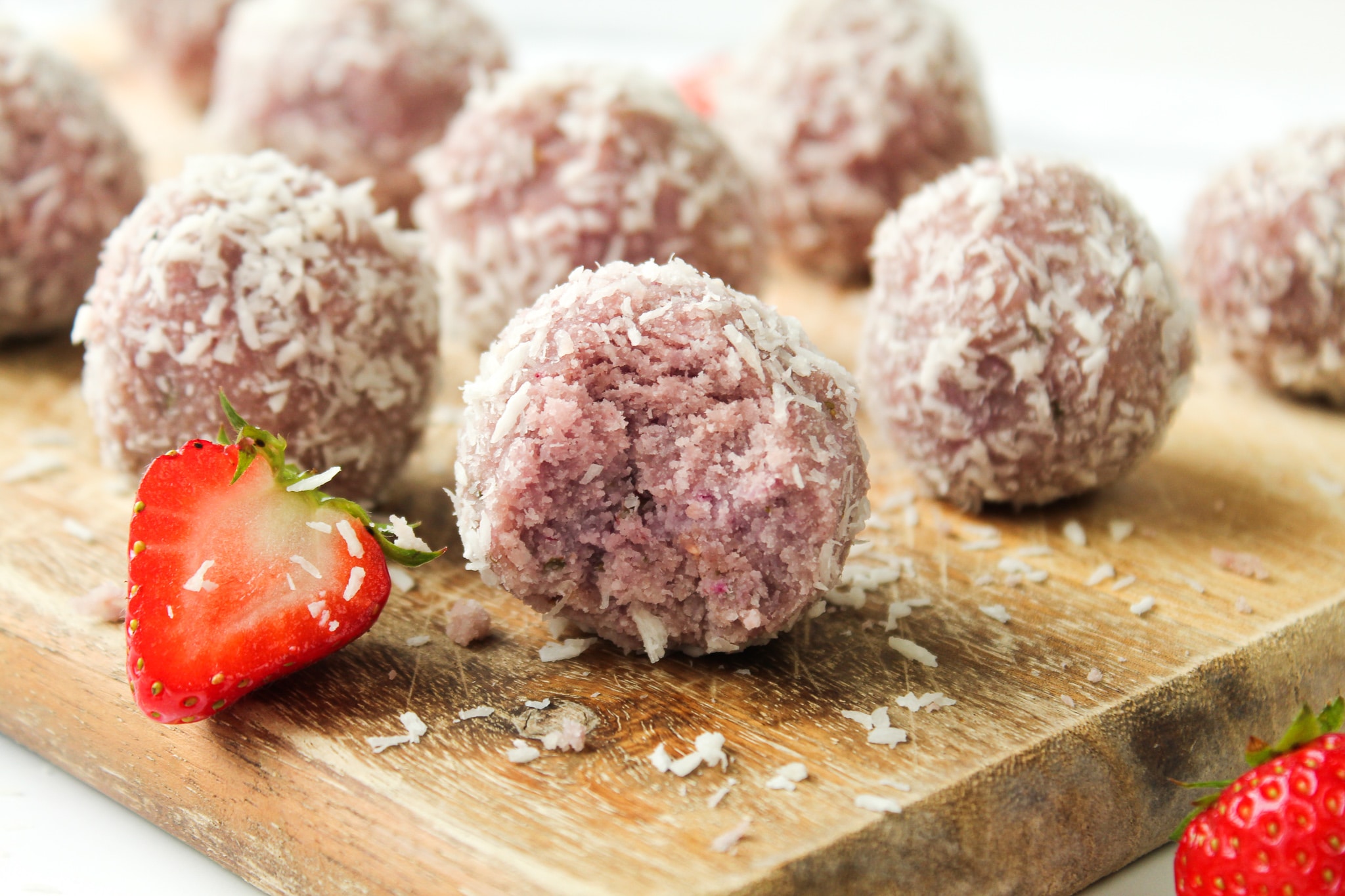 Erdbeer Energiebällchen