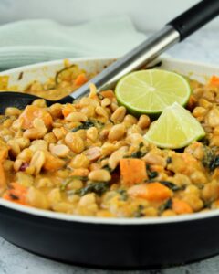 Kichererbsen Curry mit Süßkartoffel||