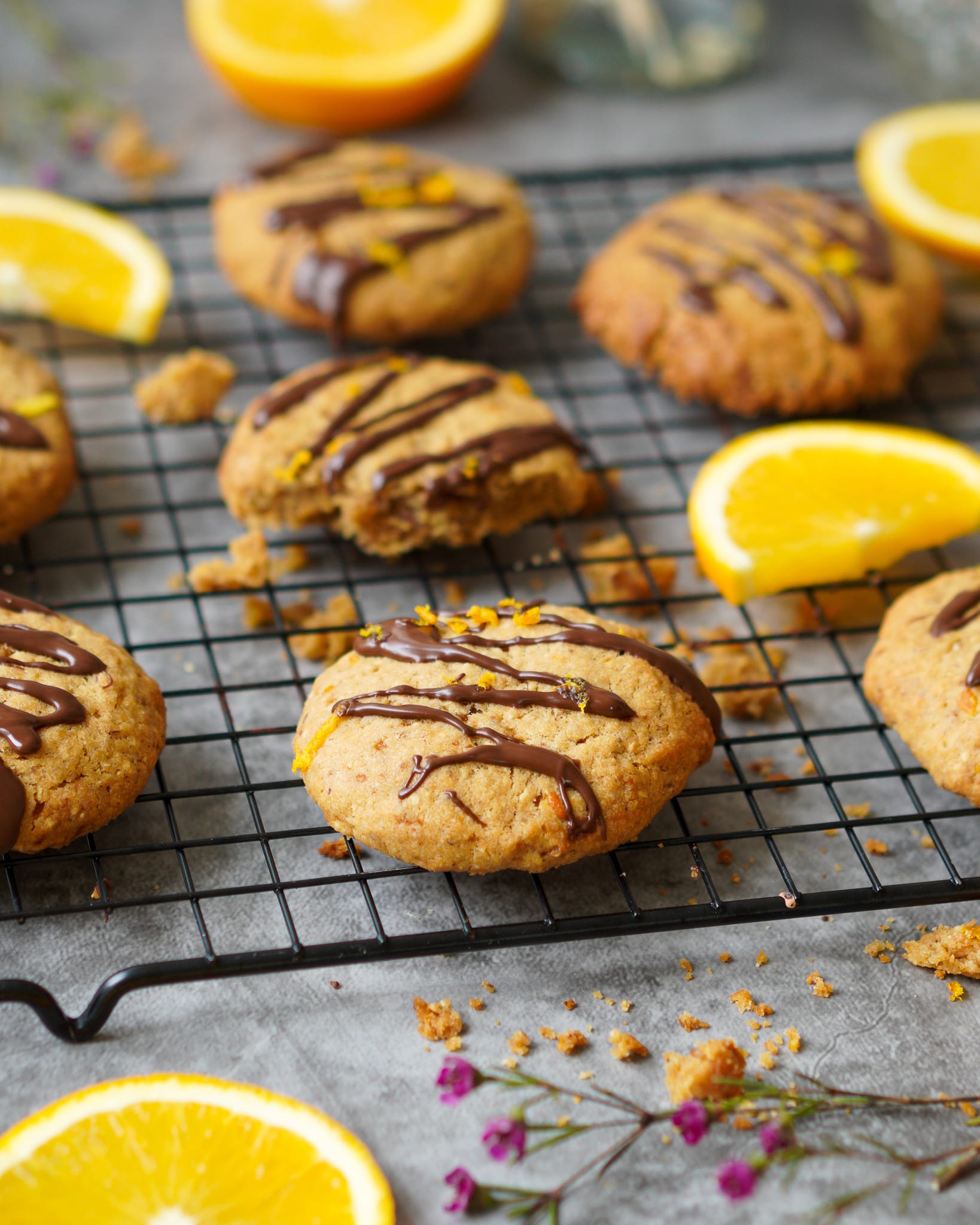 Kekse mit Orangensaft